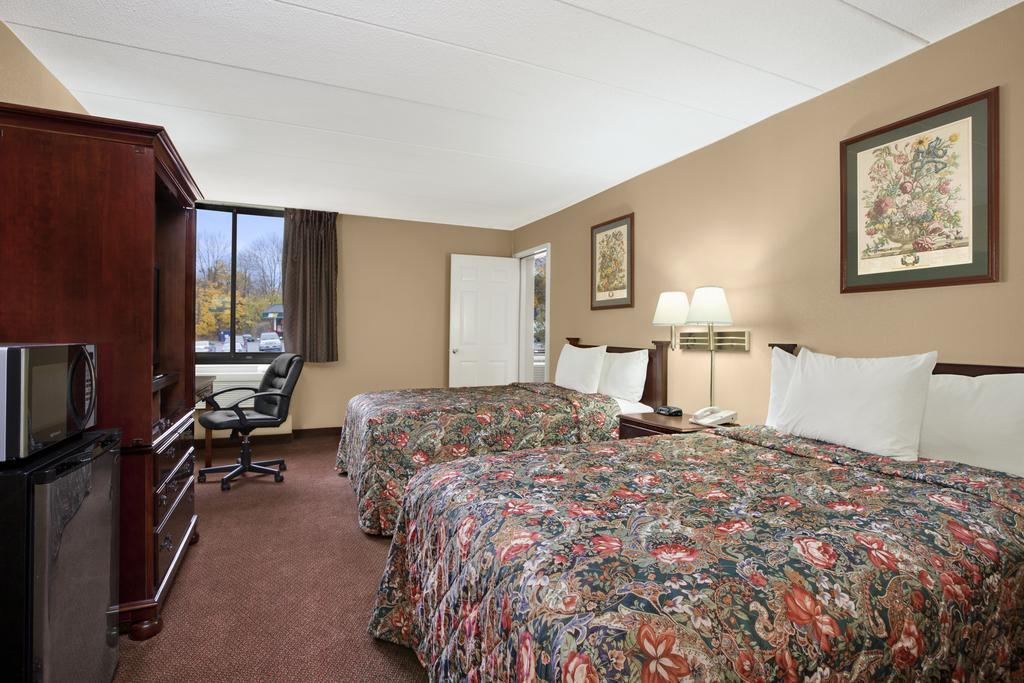 Days Inn By Wyndham Hagerstown I-70 Eksteriør billede