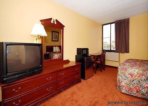 Days Inn By Wyndham Hagerstown I-70 Værelse billede