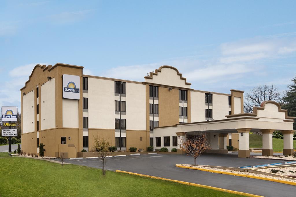 Days Inn By Wyndham Hagerstown I-70 Eksteriør billede